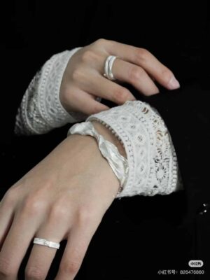 微信图片_2025-09-01_113615_591 Brushed Sterling Silver Bangle · Eternal Beauty